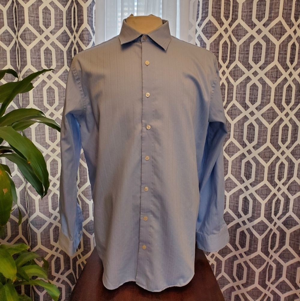 Kenneth Cole Reaction Light Blue Button Up Shirt